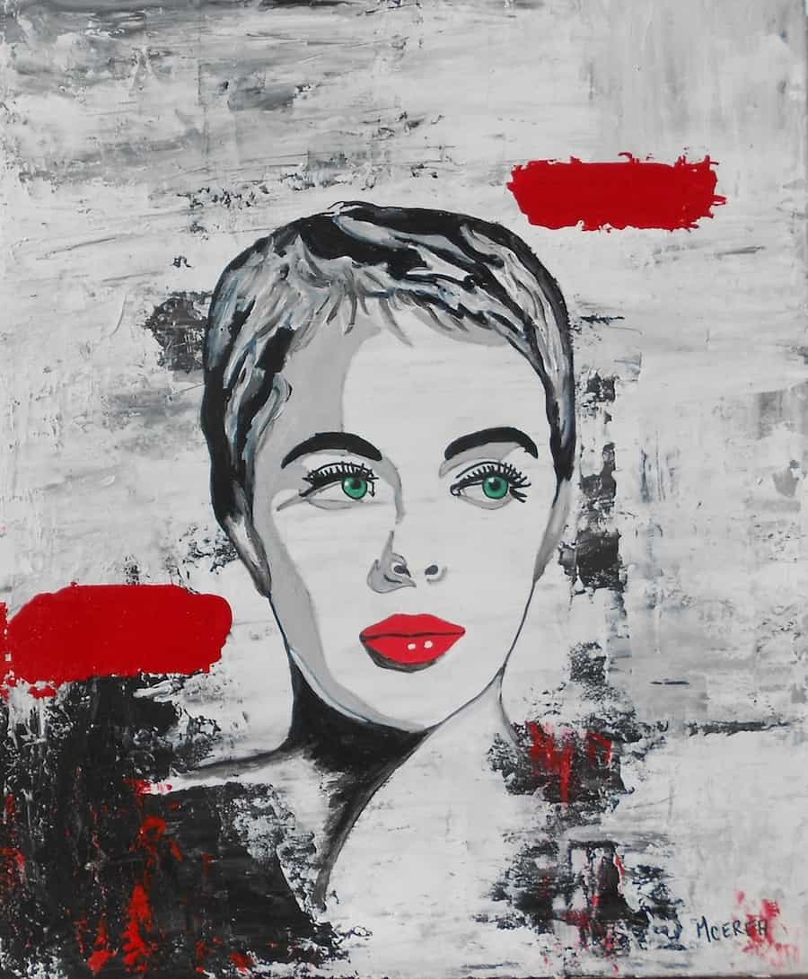 Portrait de femme cheveux courts